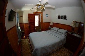 The Historic Greeley Inn Hawley Bagian luar foto